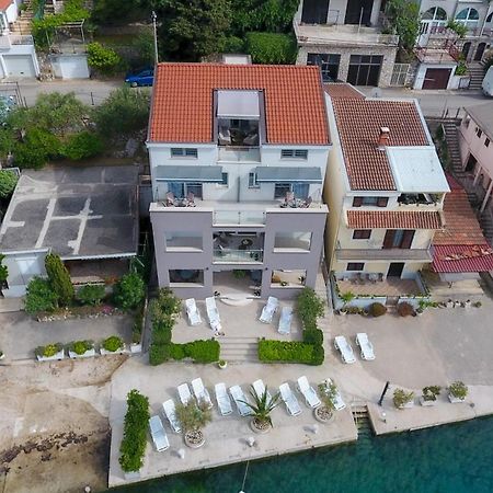 Apartment Antun - Adriatic Coast Retreat Blace Exterior foto