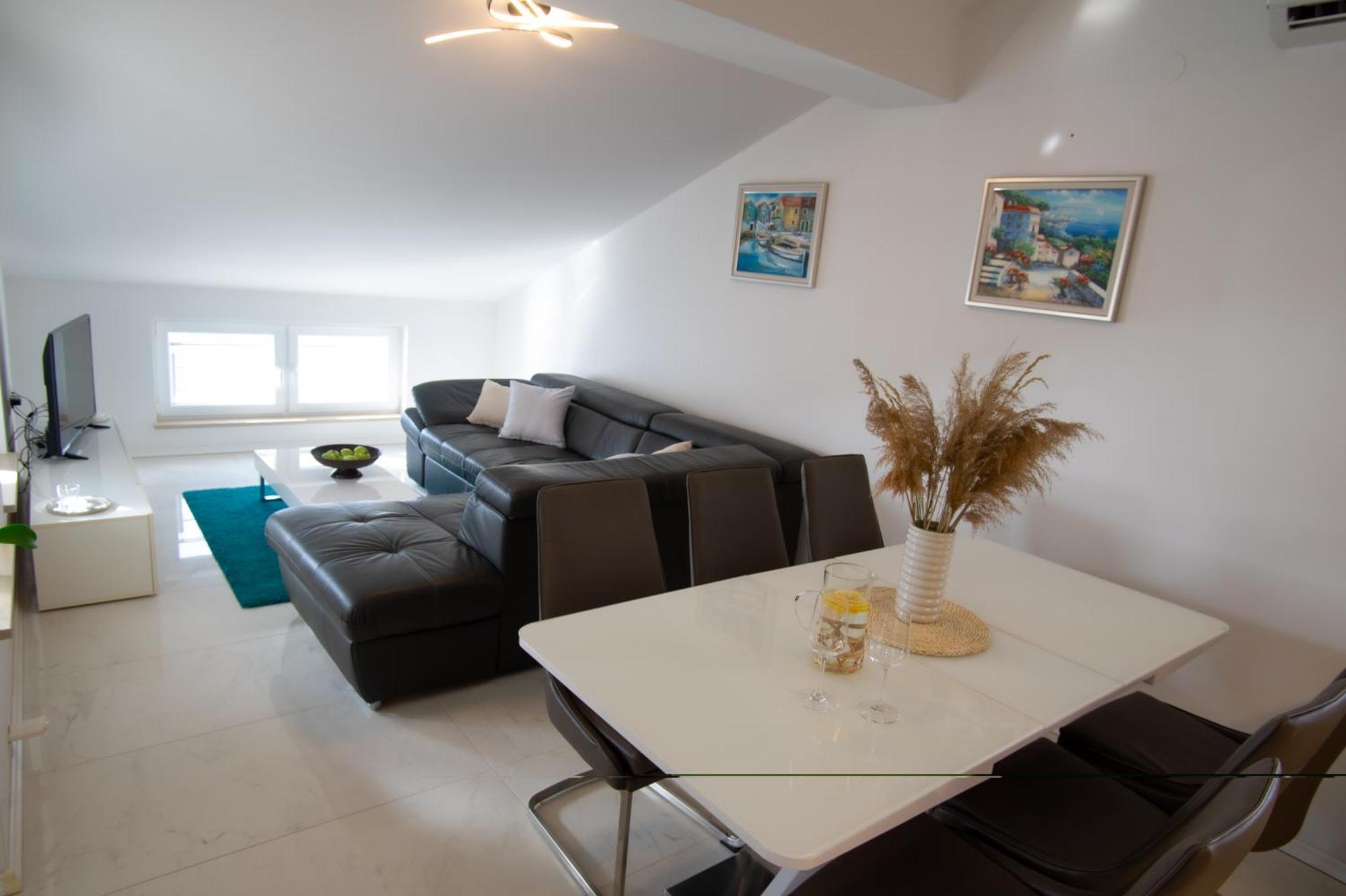 Apartment Antun - Adriatic Coast Retreat Blace Cameră foto