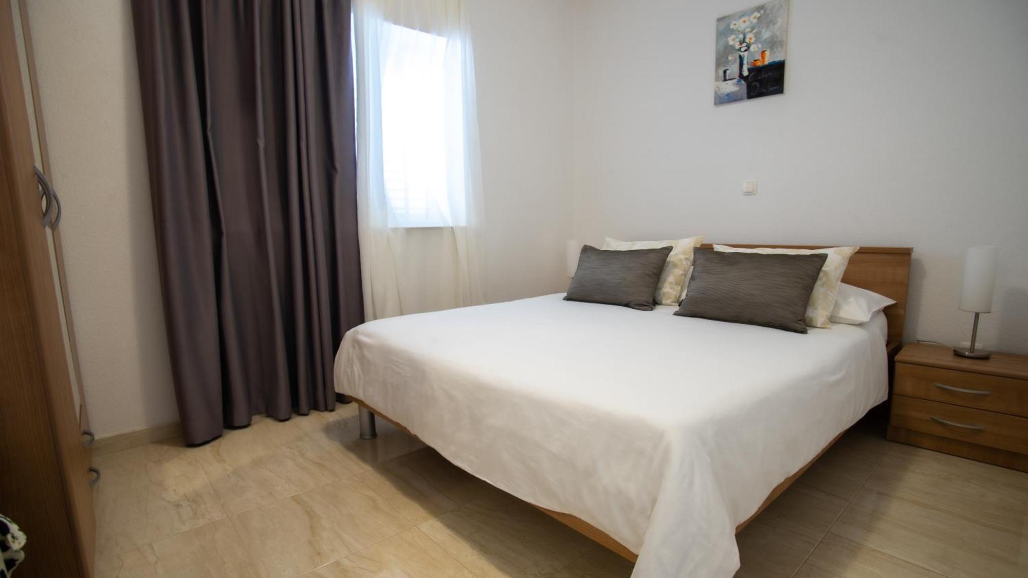 Apartment Antun - Adriatic Coast Retreat Blace Cameră foto